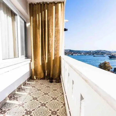The House With Sunrise View In Rumeli شقة اسطنبول